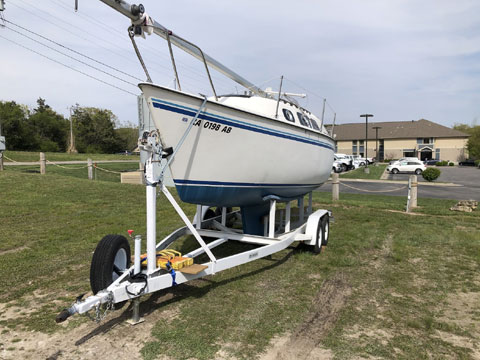 Laguna 26, 1984, sailboat