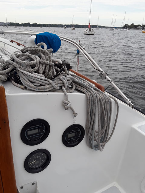Nonsuch 30 C sailboat