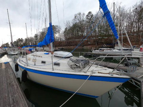 Pearson 303, 1982 sailboat