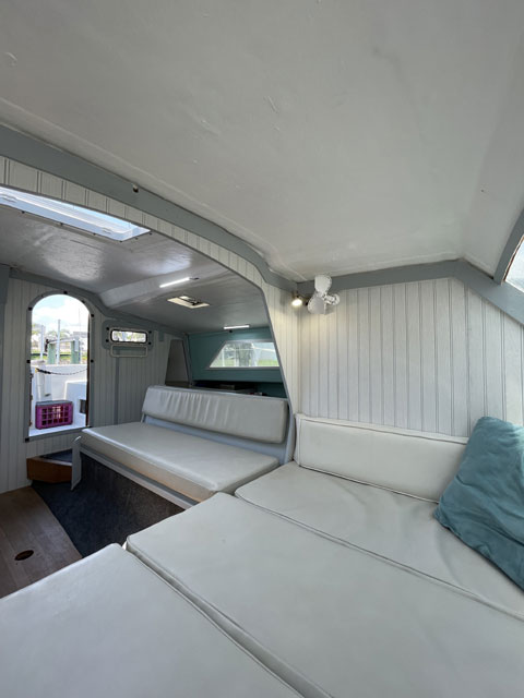 Prout Quest Catamaran 31', 1977 sailboat