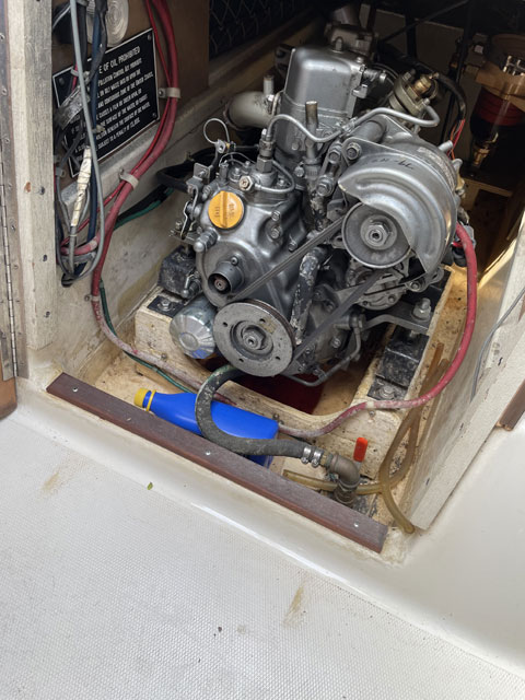 S2 7.9 1986 sailboat