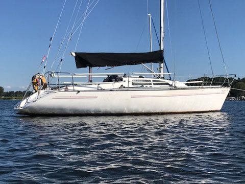 Soverel 33, 1986 sailboat