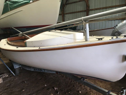 Stur-Dee Cat 14, 1977 sailboat