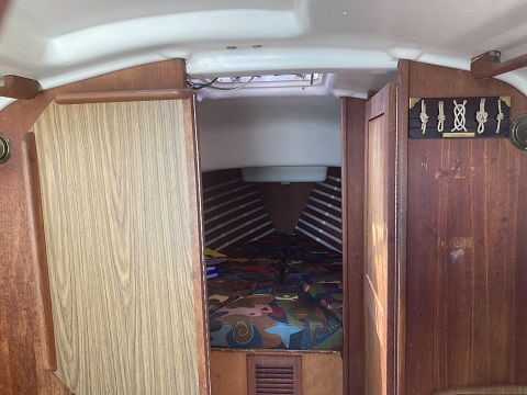 Bayfield 25 sailboat