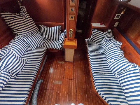 Bristol 41.1, 1980 sailboat