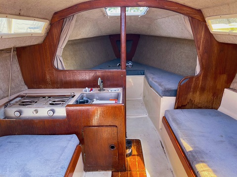 Cal 22, 1985 sailboat