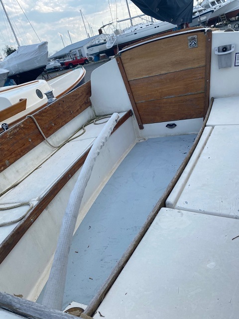 Cape Dory Typhoon-Weekender, 1974 sailboat