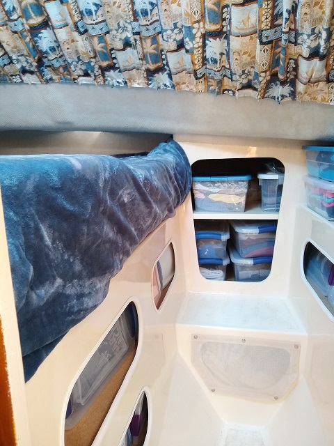 Catalac 8m catamaran, 1979 sailboat