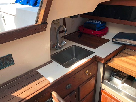 Catalina 27, 1989 sailboat