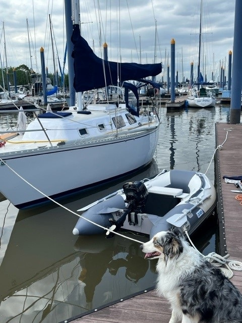 Columbia 8.7 1977 sailboat
