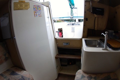 Corsair F-28, center cockpit, 2002 sailboat