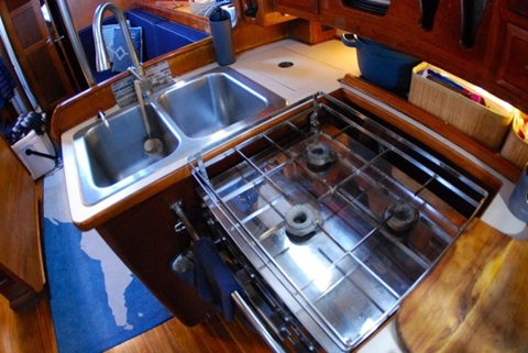 Endeavour 38, 1985 sailboat
