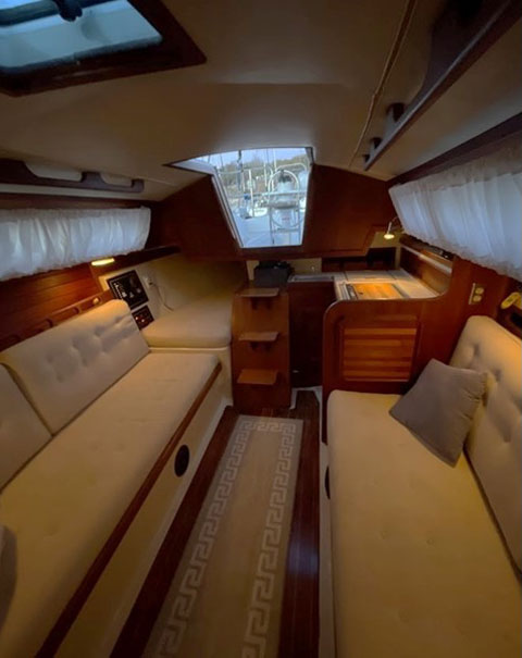 Ericson 26-2, 1986 sailboat