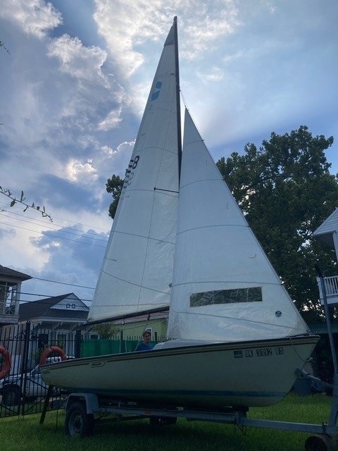 Boston Whaler Harpoon 5.2, 1980 sailboat