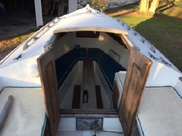 Herreshoff America 18 Catboat sailboat