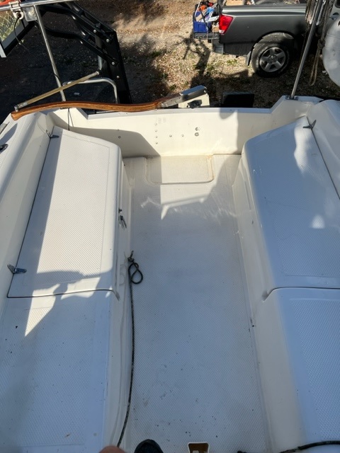 Hunter 25.5, 1984 sailboat
