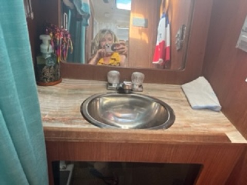 Hunter 34, 1984 sailboat