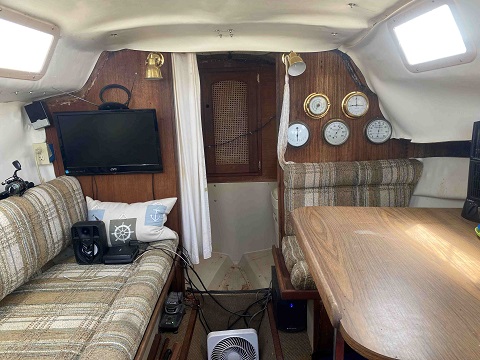 Lancer 28, 1982 sailboat