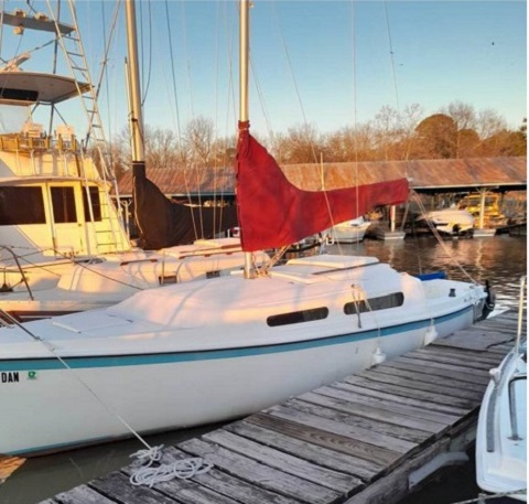 MacGregor 25 ft, 1981 sailboat