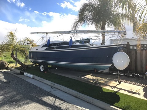 Macgregor 26M, 2003 sailboat