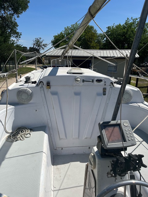 MacGregor 26X, 2001 sailboat