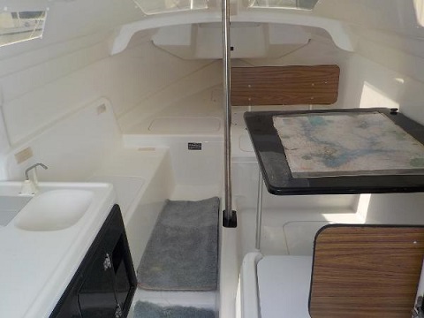 MacGregor 26X, 2002 sailboat