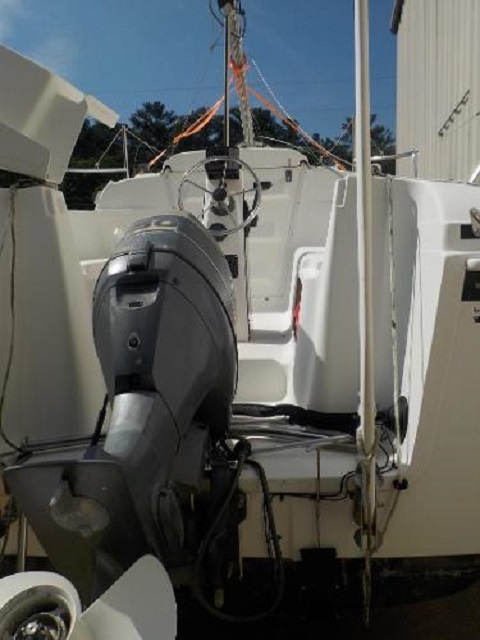 MacGregor 26X, 2002 sailboat