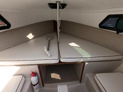 Mariner 19, 2000 sailboat