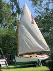 1988 Marshall Sanderling Catboat 18 sailboat