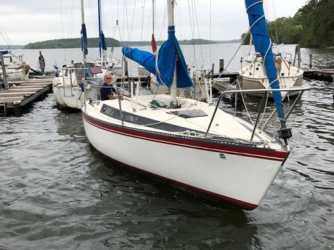 Merit 25 sailboat