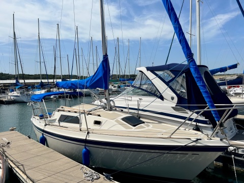O'day 26, 1984 sailboat