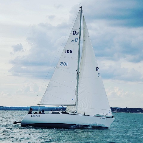 Ericson Olson 25, 1988 sailboat