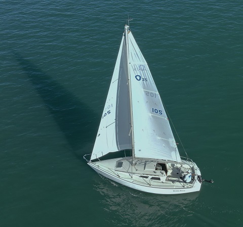 Ericson Olson 25, 1988 sailboat