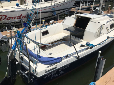 Rhodes 22, 1990 Factory Recycled 2001 sailboat