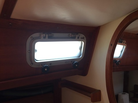 SOUTHERN CROSS CUTTER, 1986 sailboat