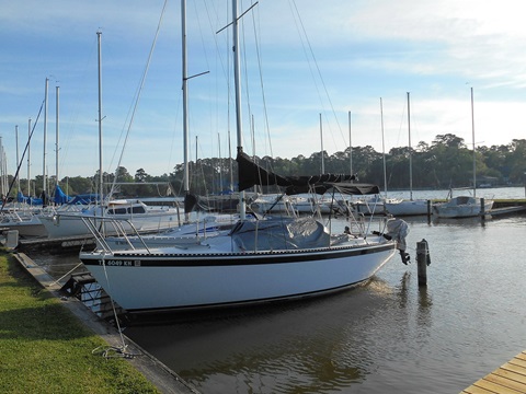 Sovereign 7.0 (23-foot), 1981 sailboat