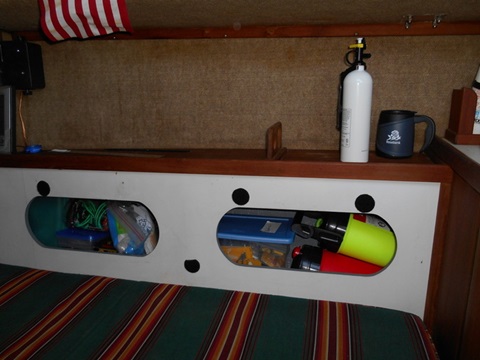 Sovereign 7.0 (23-foot), 1981 sailboat