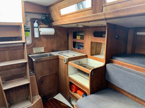 Tripp 37, 1987 sailboat