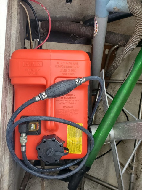 BENETEAU 235 sailboat