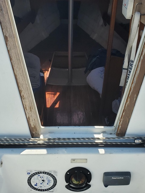 BENETEAU 235 sailboat