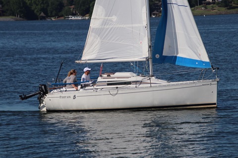 Beneteau 235, 1989 sailboat