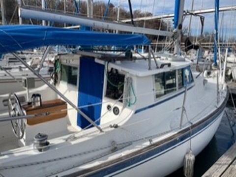 Bombay Pilothouse 31, 1978 sailboat