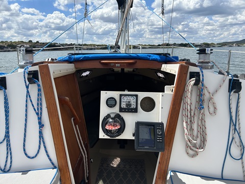 Catalina Capri 26, 1991 sailboat