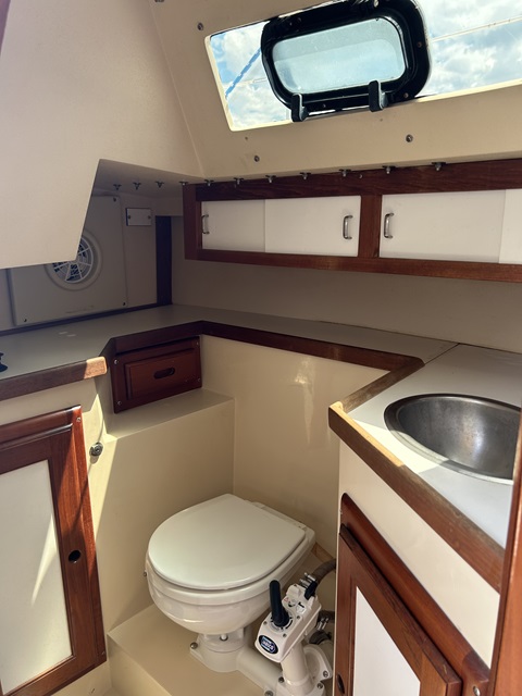 Catalina Capri 26, 1991 sailboat