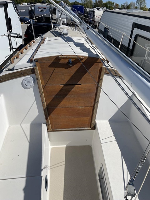 Catalina 25, wing keel, 1988 sailboat