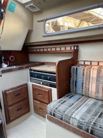 Catalina 25, 1980 sailboat