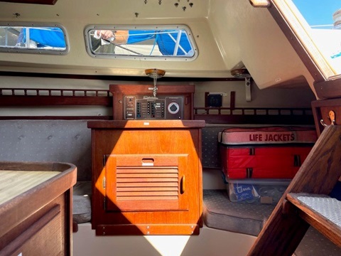 Catalina 30 tall rig, 1985 sailboat
