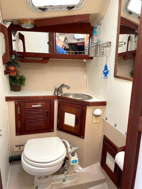 Catalina 30 tall rig, 1985 sailboat