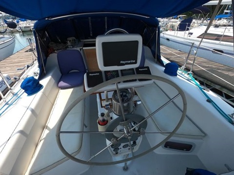 Catalina 36' MKII, 1995 sailboat