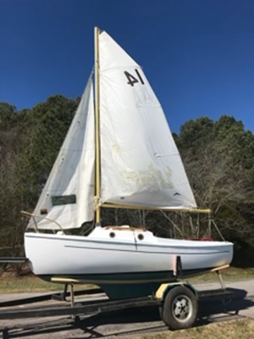 Compac 16, 1984 sailboat